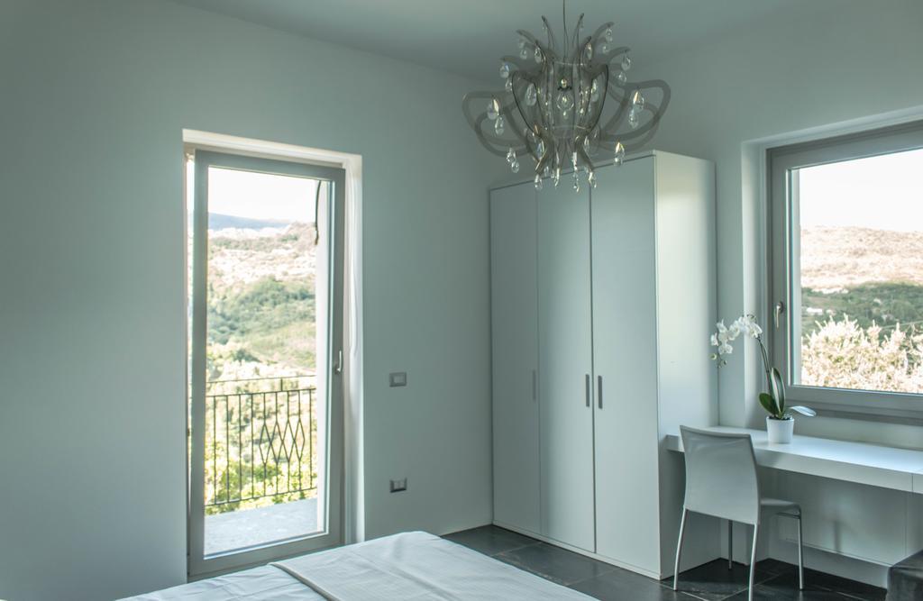 Suite16 Rutino Extérieur photo